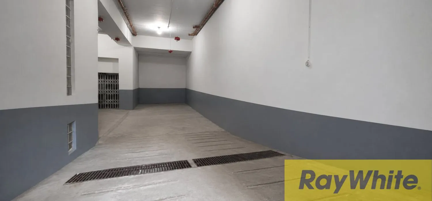Warehouse For Rent In Jnah — الصورة 4