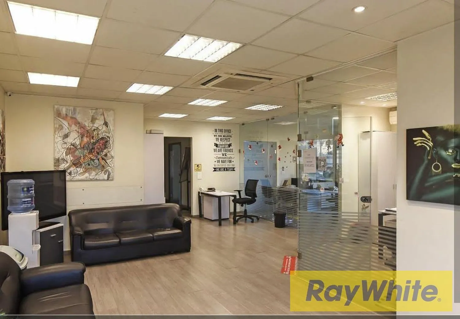 Unfurnished Office For Rent In Jisr El Bacha