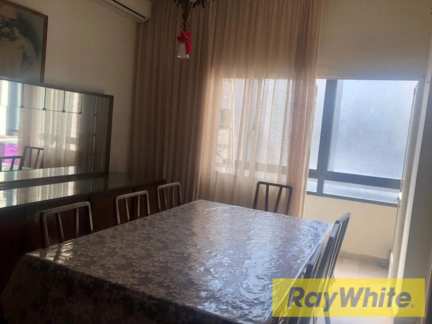 Unfurnished Apartment For Sale In Ain El Remmaneh — الصورة 3