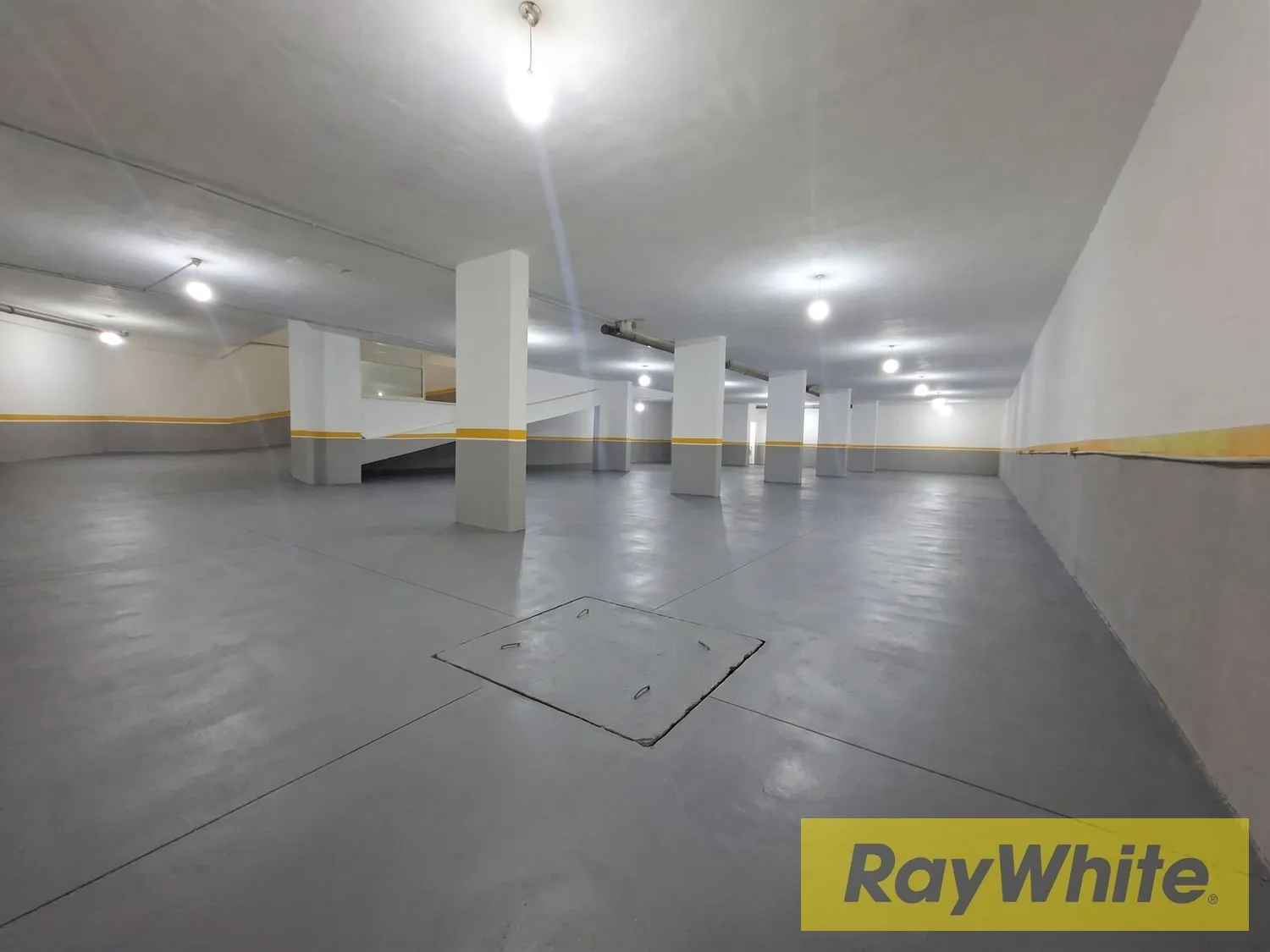 Warehouse For Sale – Zalka
