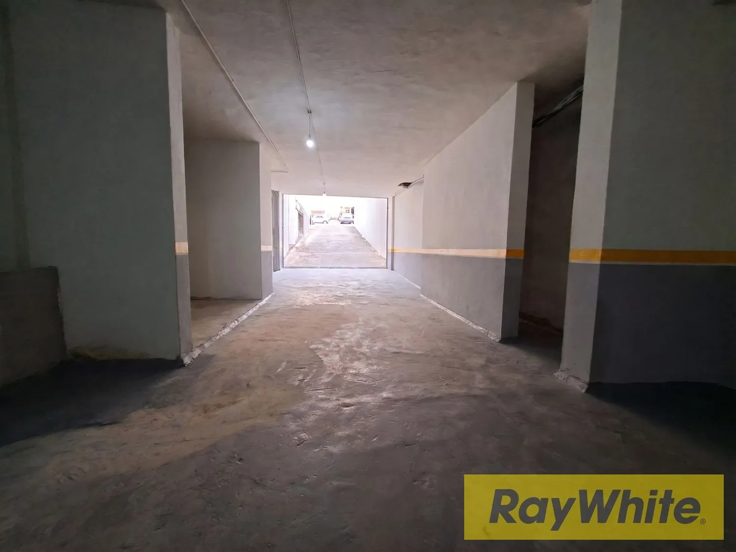 Warehouse For Sale – Zalka — الصورة 4