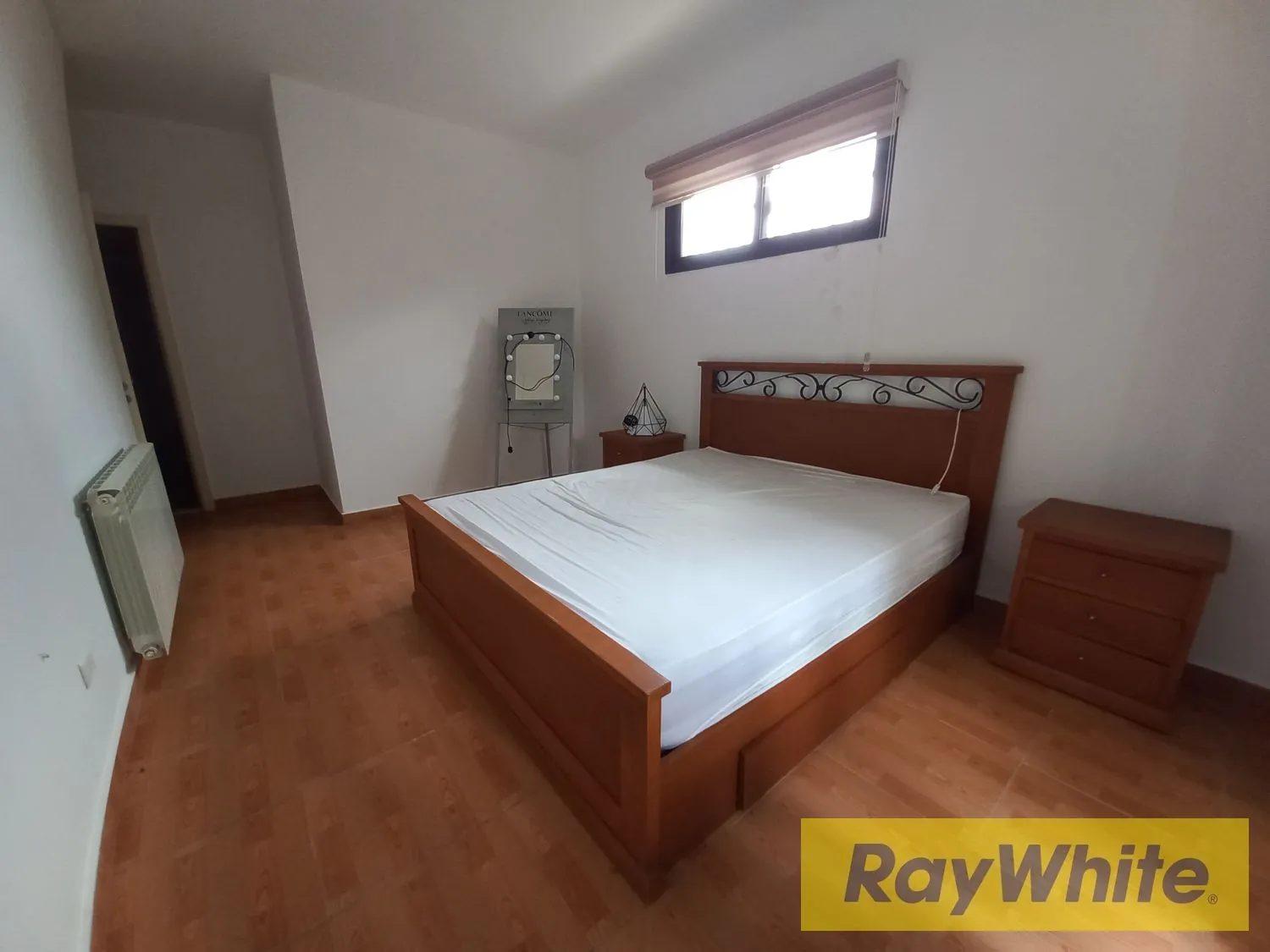 Semi-furnished Apartment With Outdoor Space For Sale – Bsalim — الصورة 4
