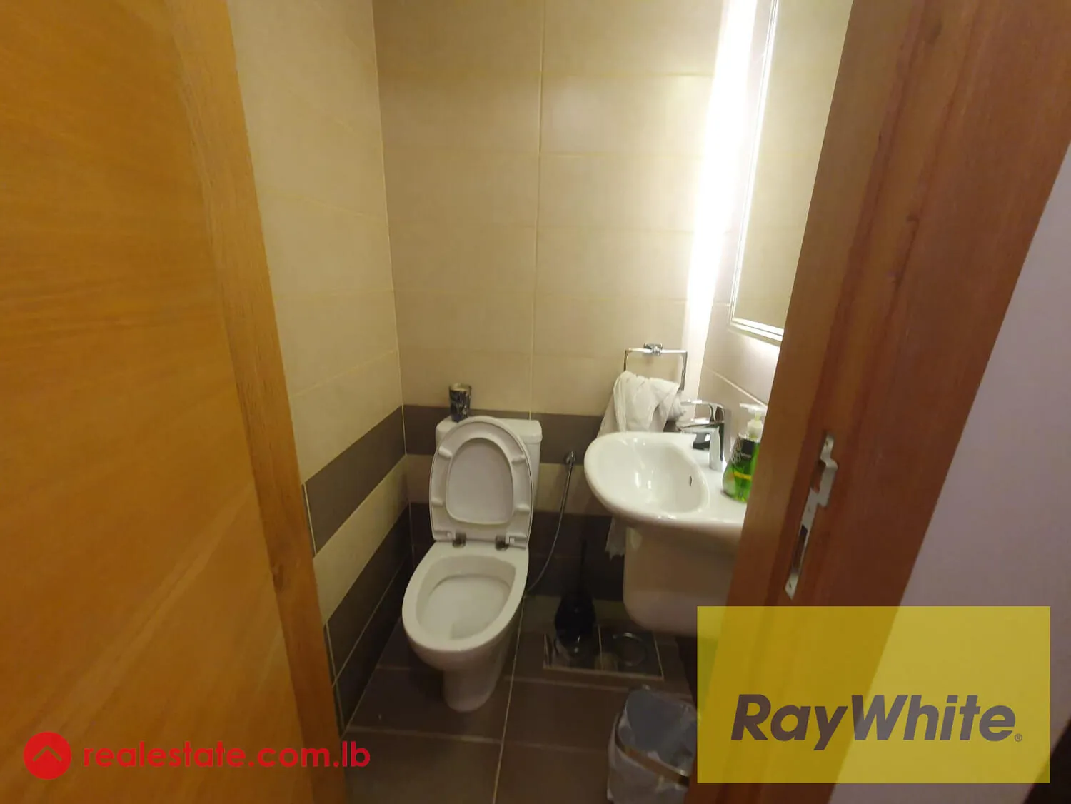 Apartment For Rent In Hamra — الصورة 2