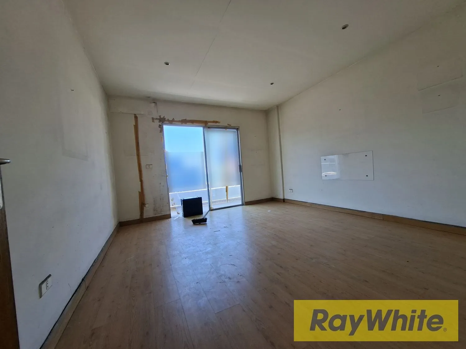 Office For Rent – Zalka — الصورة 3