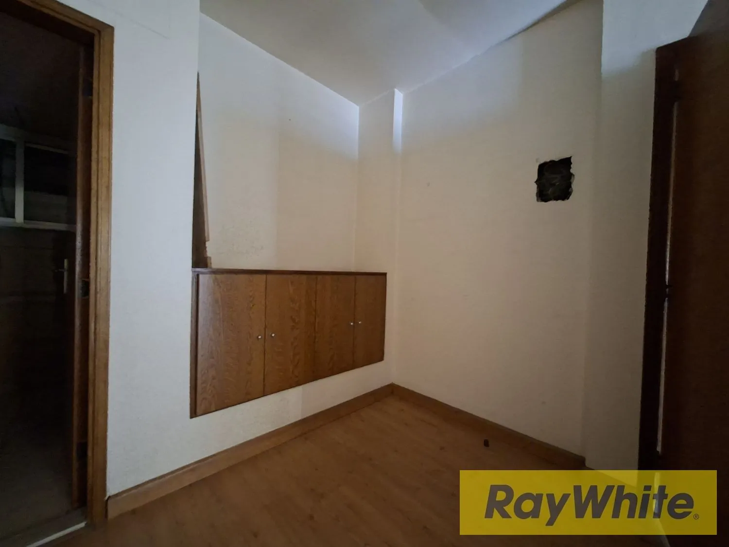 Office For Rent – Zalka — الصورة 5