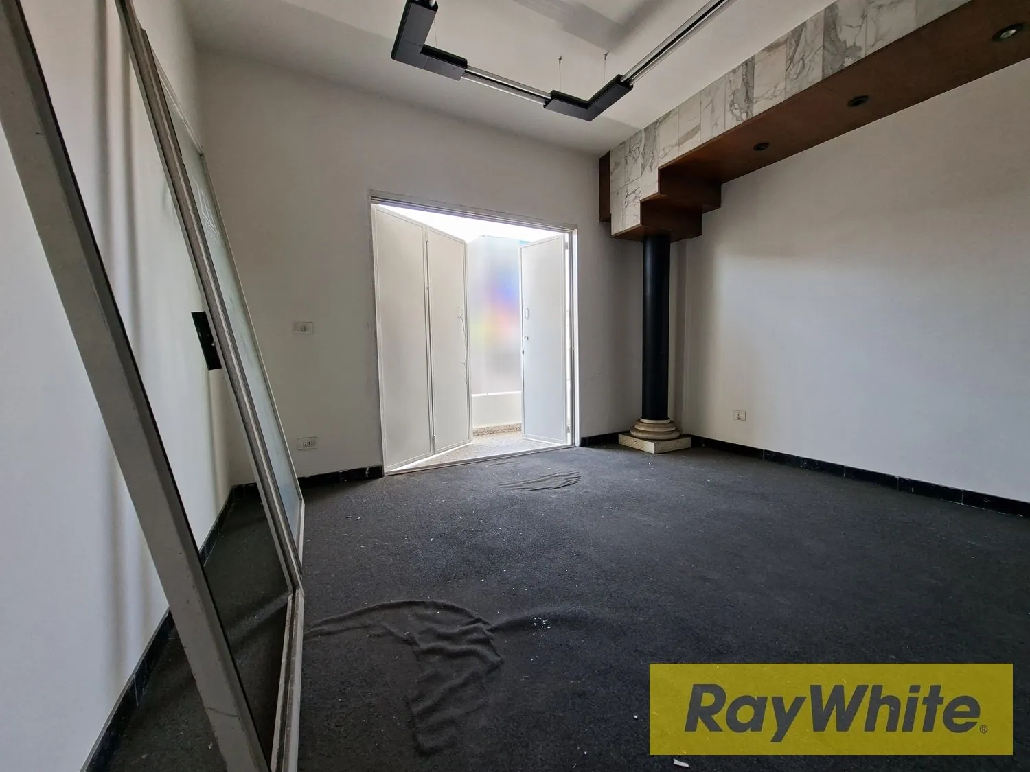 Office For Rent – Zalka — الصورة 4