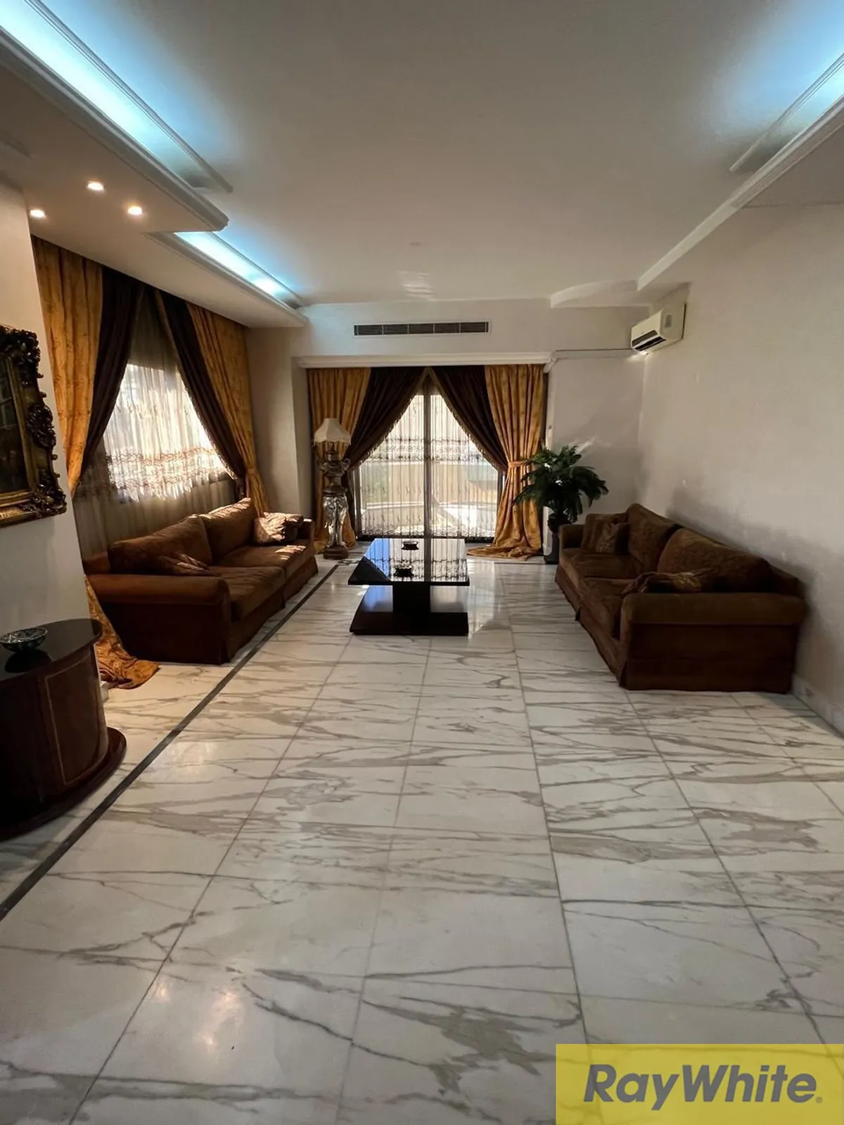 Apartment For Sale – Unesco — الصورة 2