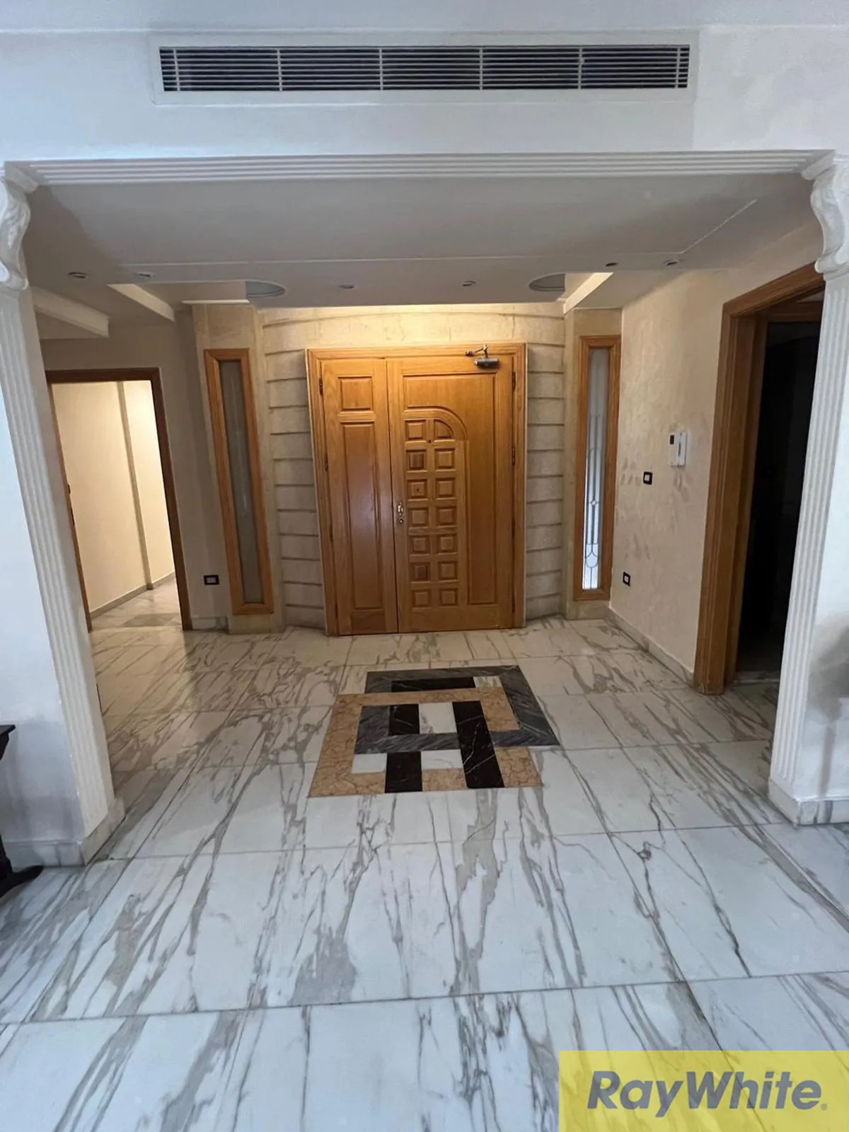 Apartment For Sale – Unesco — الصورة 3