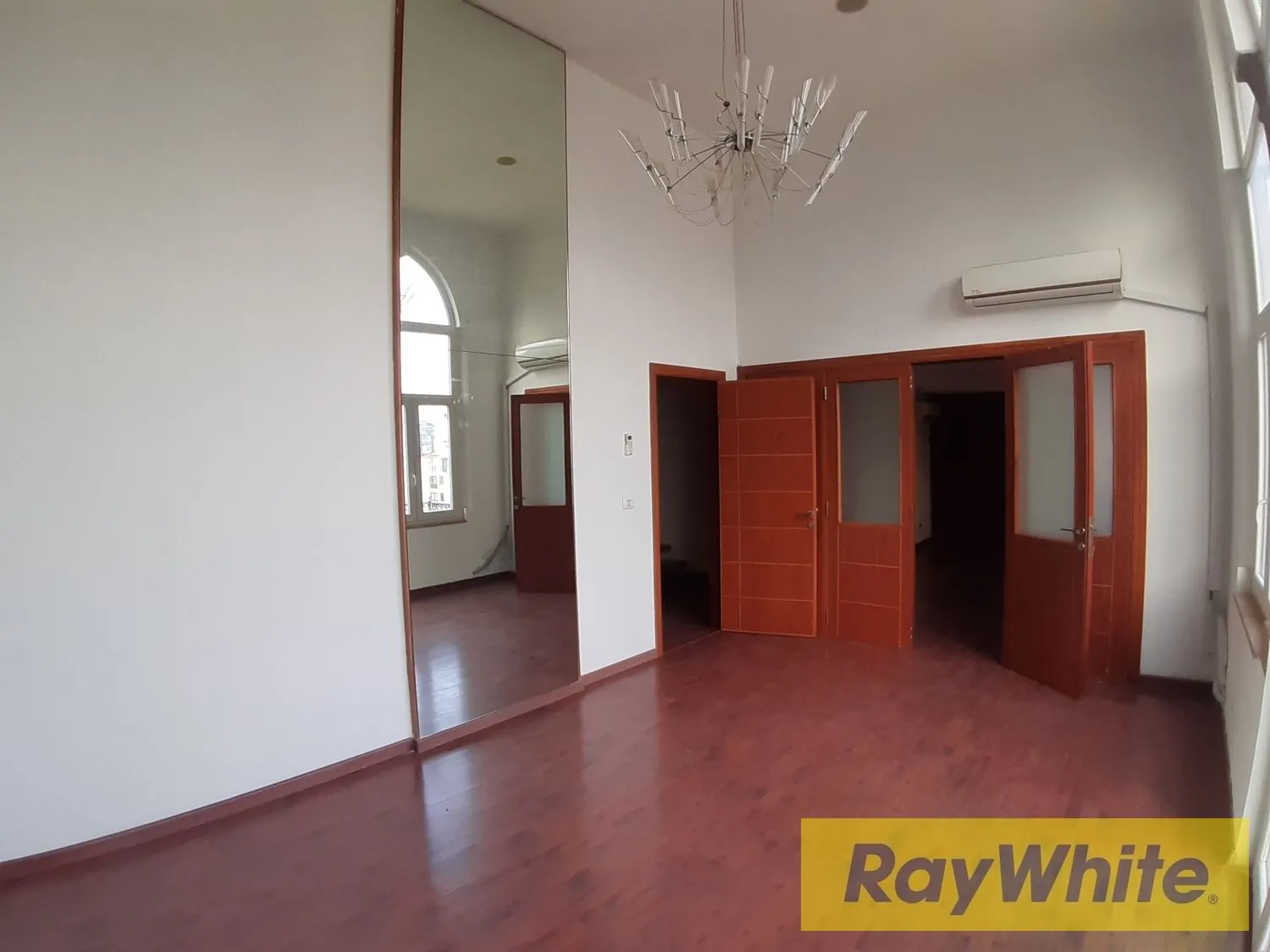 Office For Sale – Achrafieh — photo 2