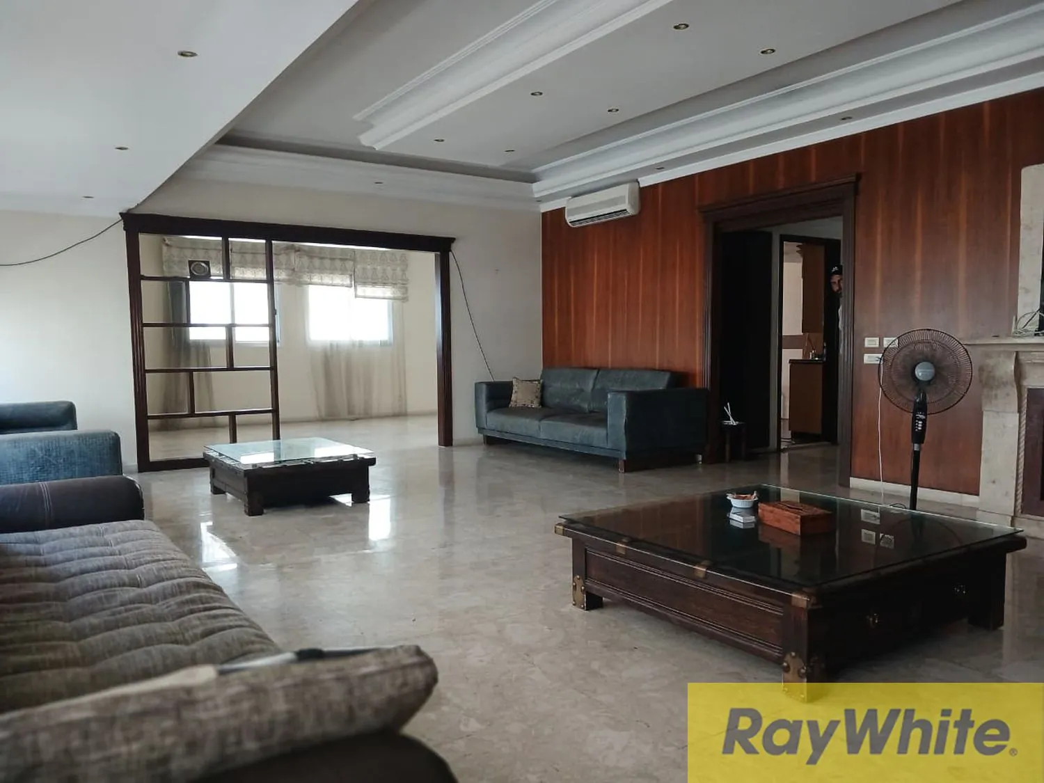 Spacious Apartment For Rent In Clemenceau