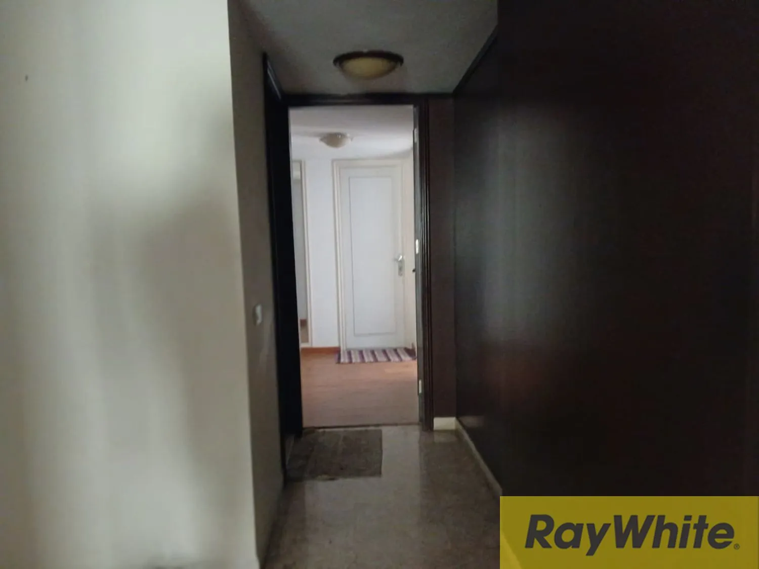 Spacious Apartment For Rent In Clemenceau — photo 4