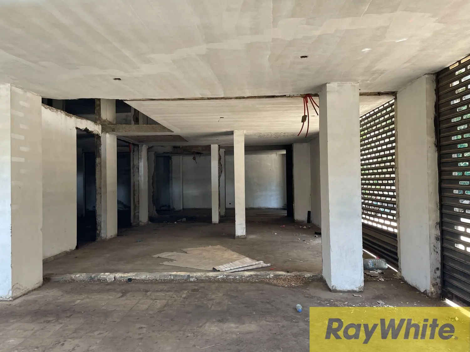 Shop For Sale – Verdun