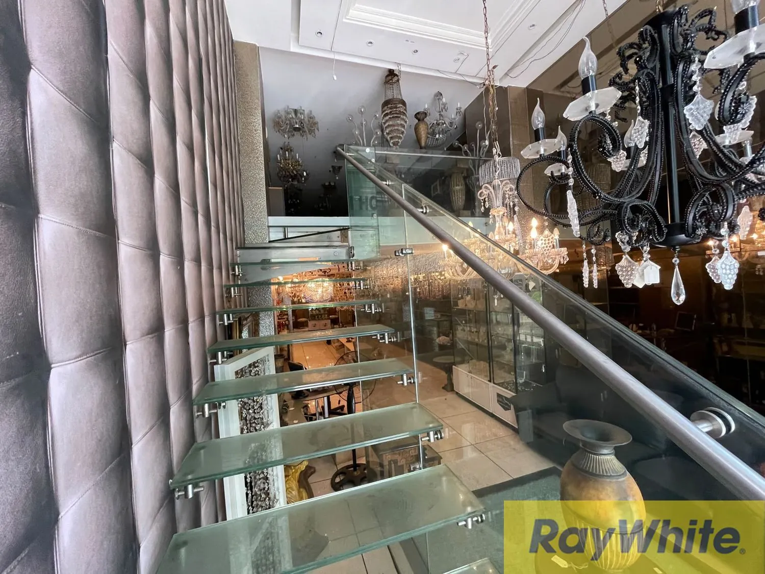 Shop For Sale – Verdun(2floors) — الصورة 3