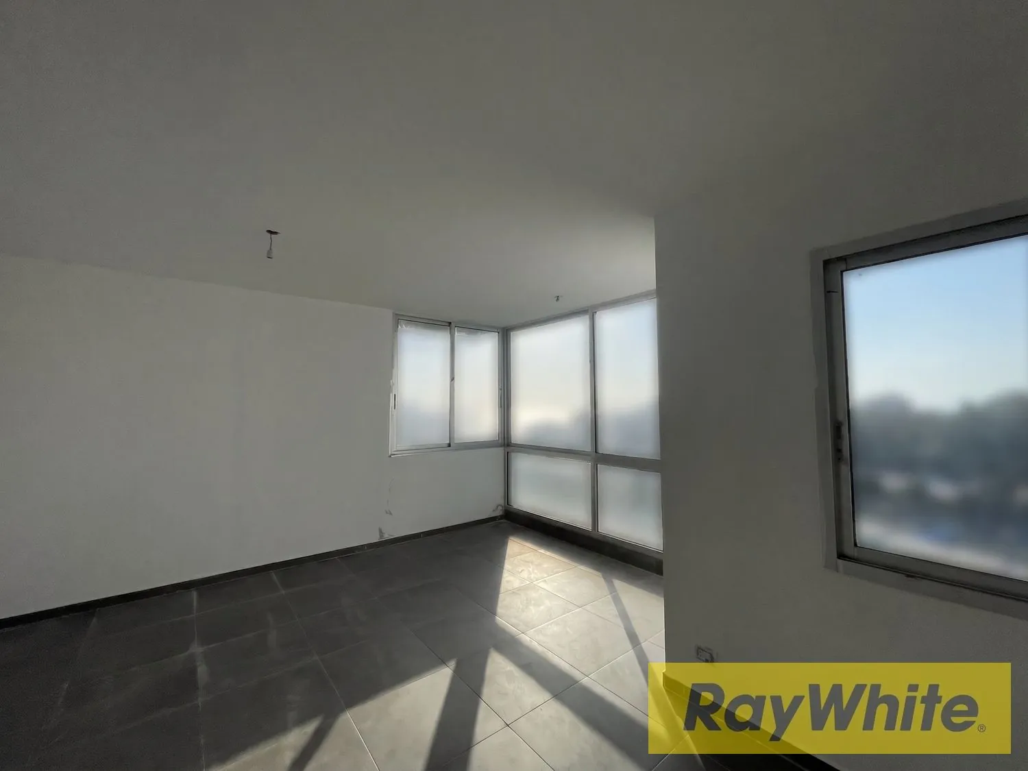 Duplex With Terrace For Sale In Dbayeh — الصورة 2