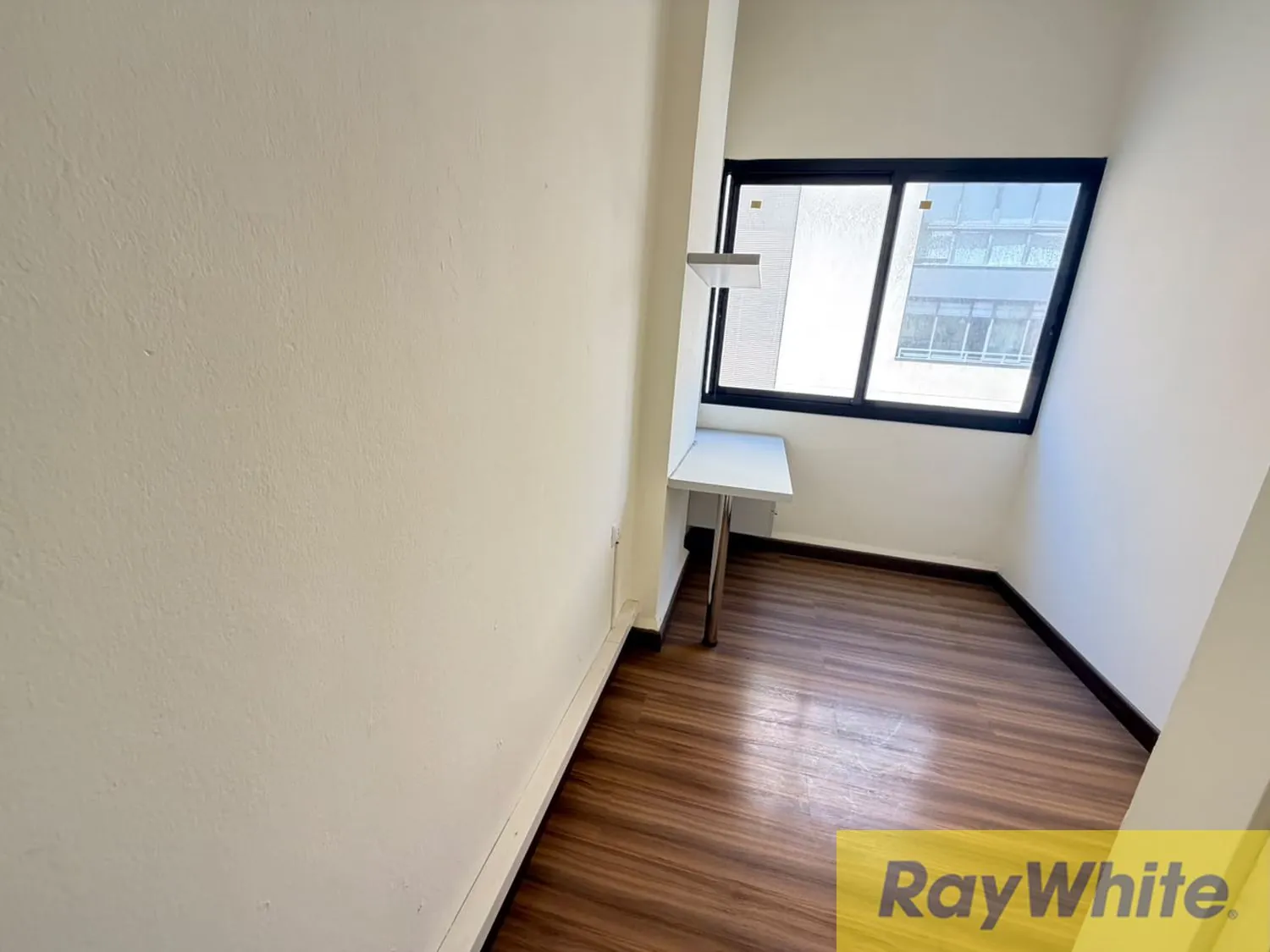 Office For Rent In Badaro — photo 5