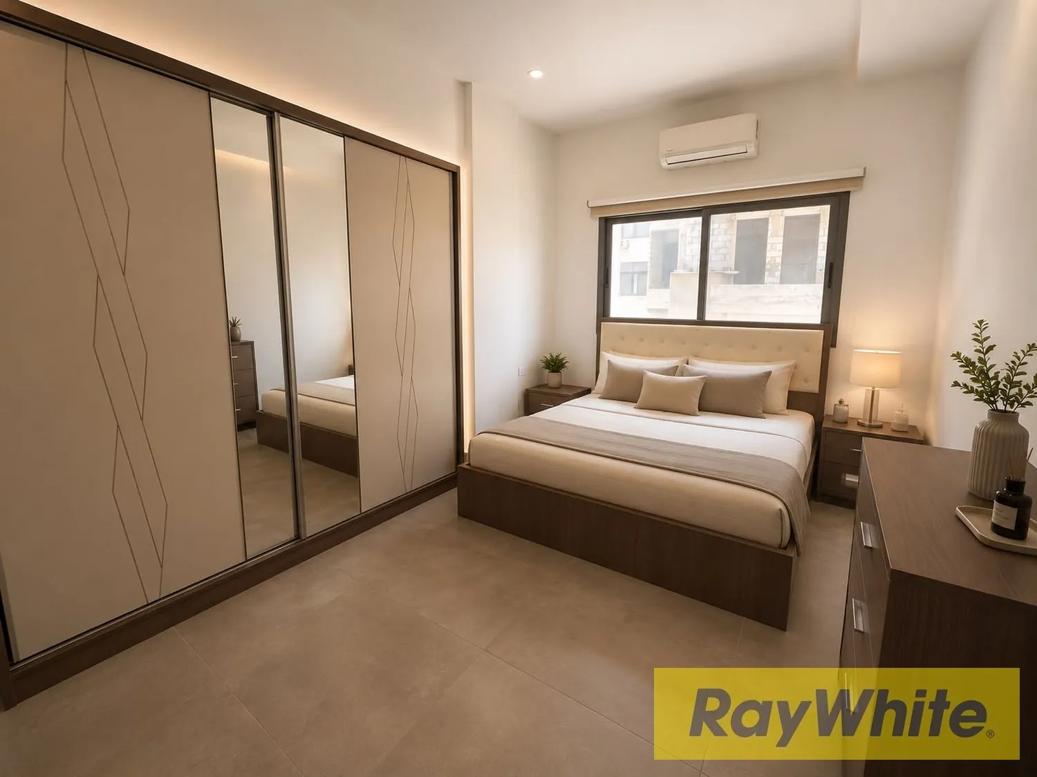 Fully Furnished Apartment For Sale In Dekwaneh — الصورة 5