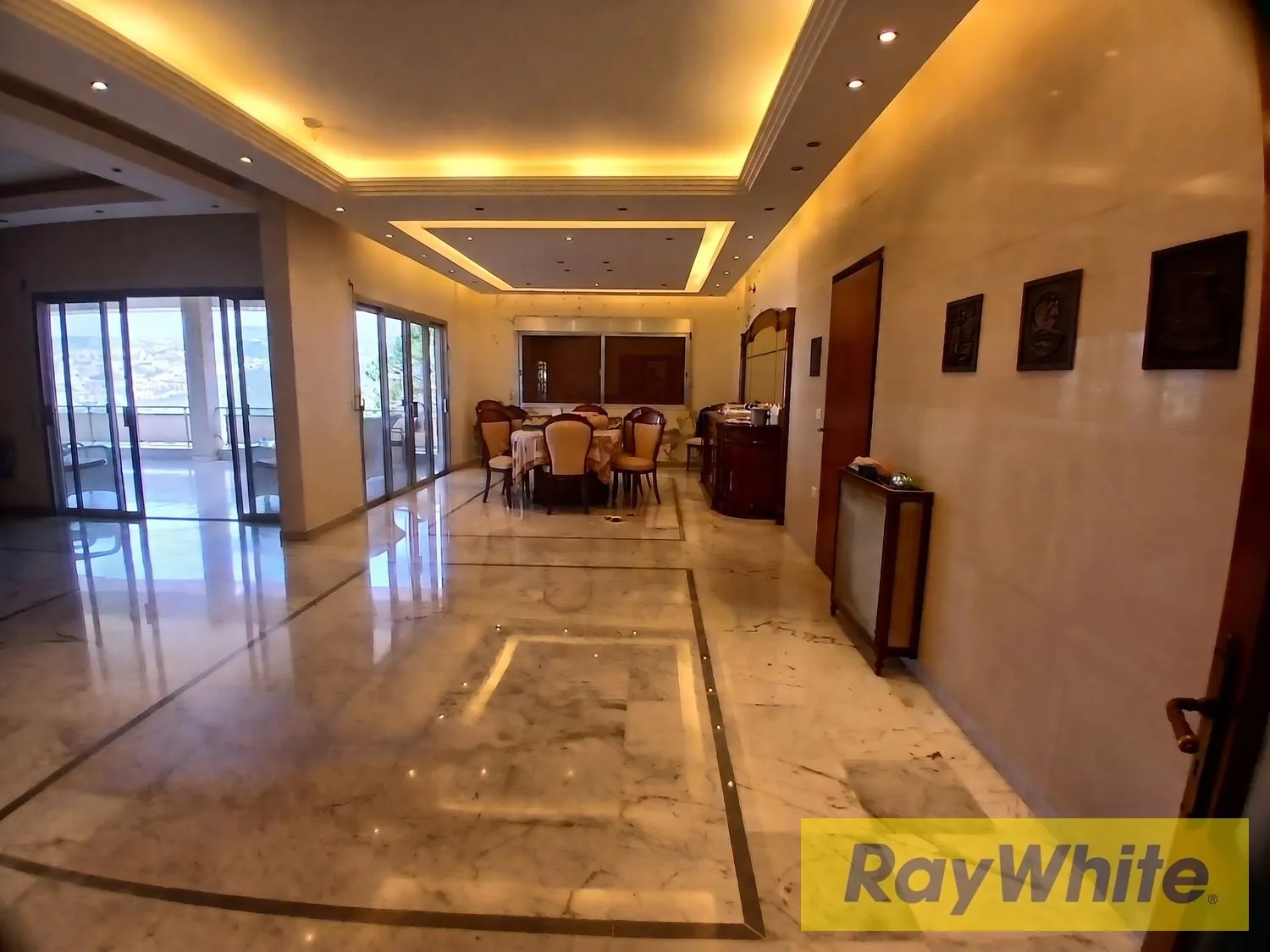 Standalone House For Sale – Fully Furnished | Qornet El Hamra — الصورة 5