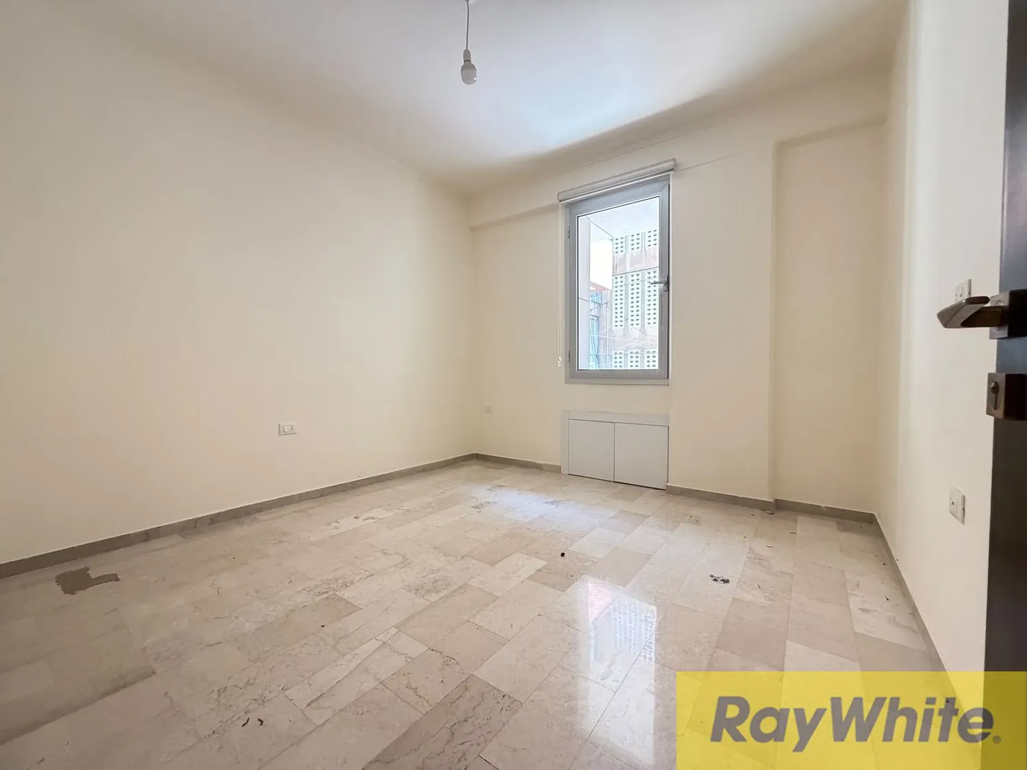 Apartment For Sale – Ras El Nabeh — photo 3