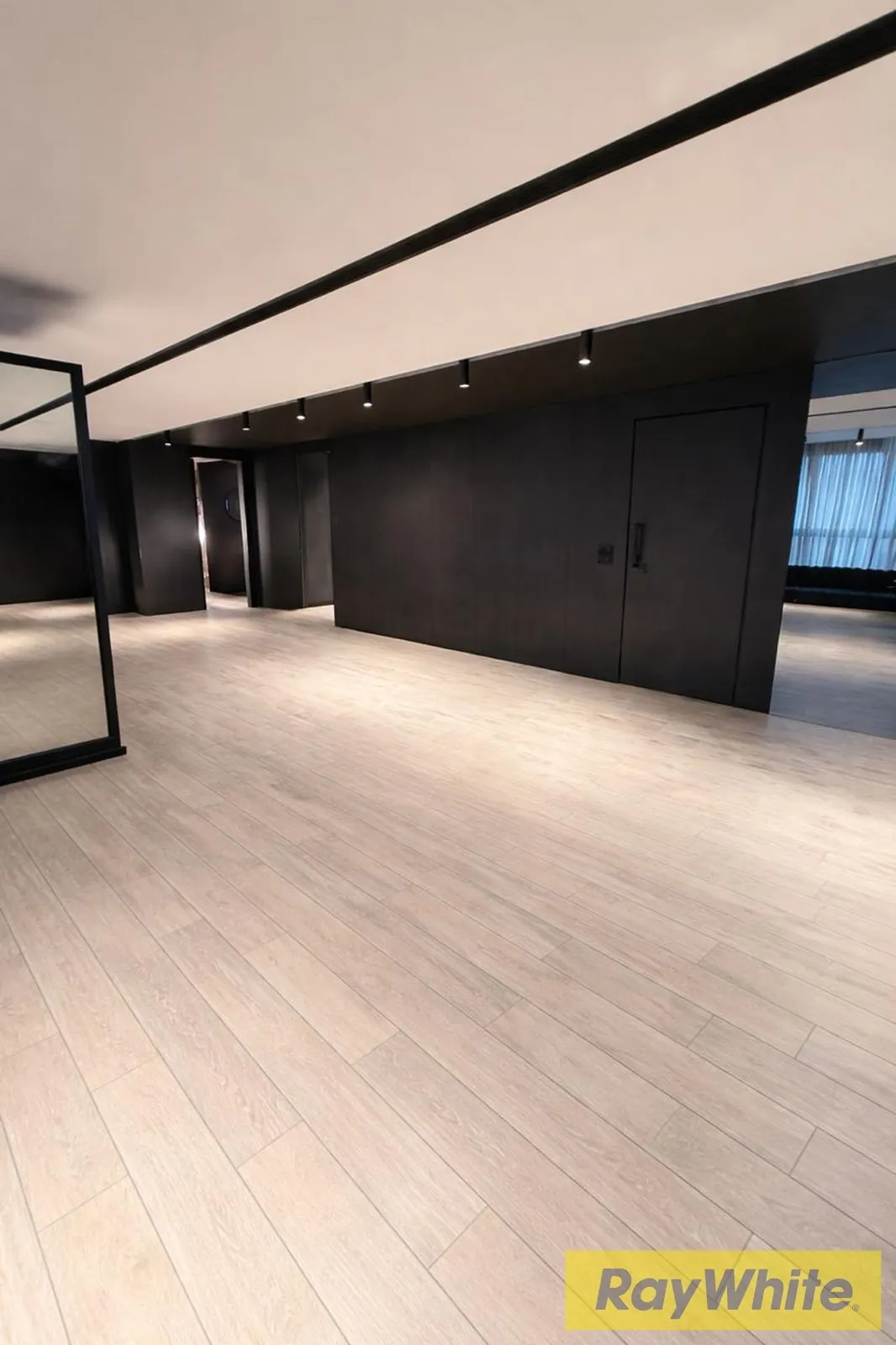 Apartment For Sale – Achrafieh, Rizk Area
