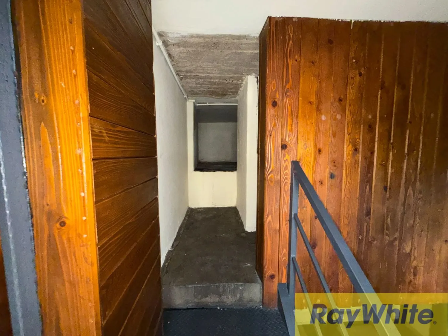 Shop For Rent In Badaro