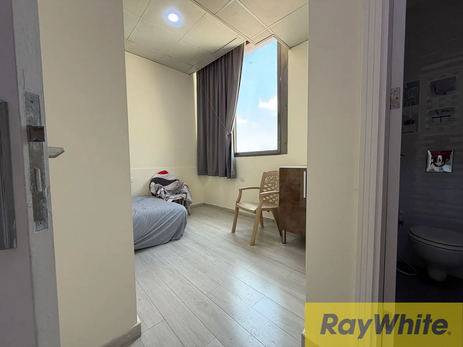 Apartment For Rent In Ras El Nabeh