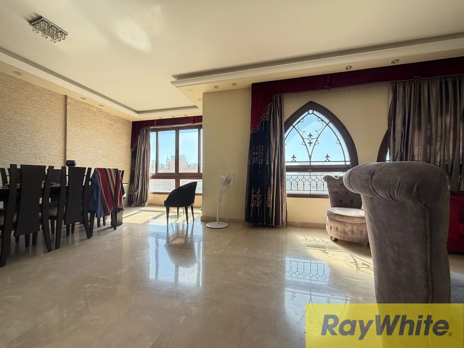Apartment For Sale In Badaro