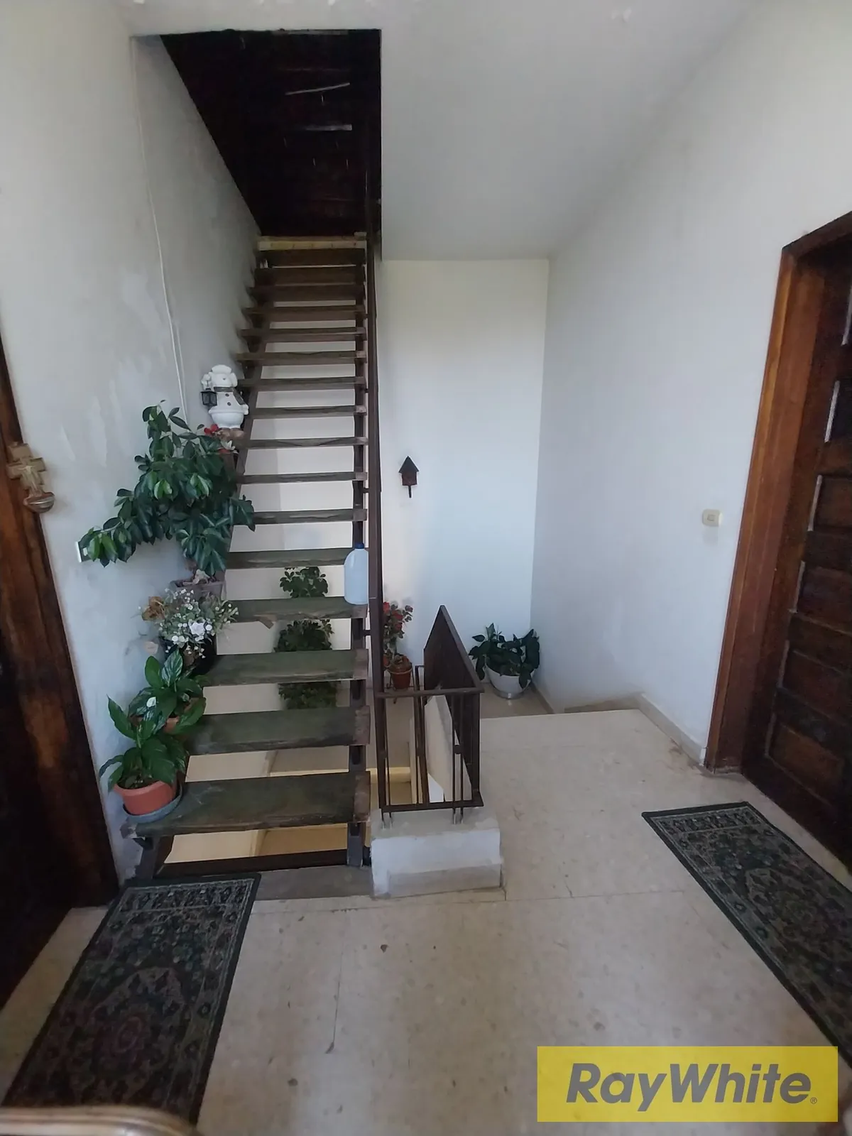 Stand-alone House For Sale – Bikfaya — الصورة 3