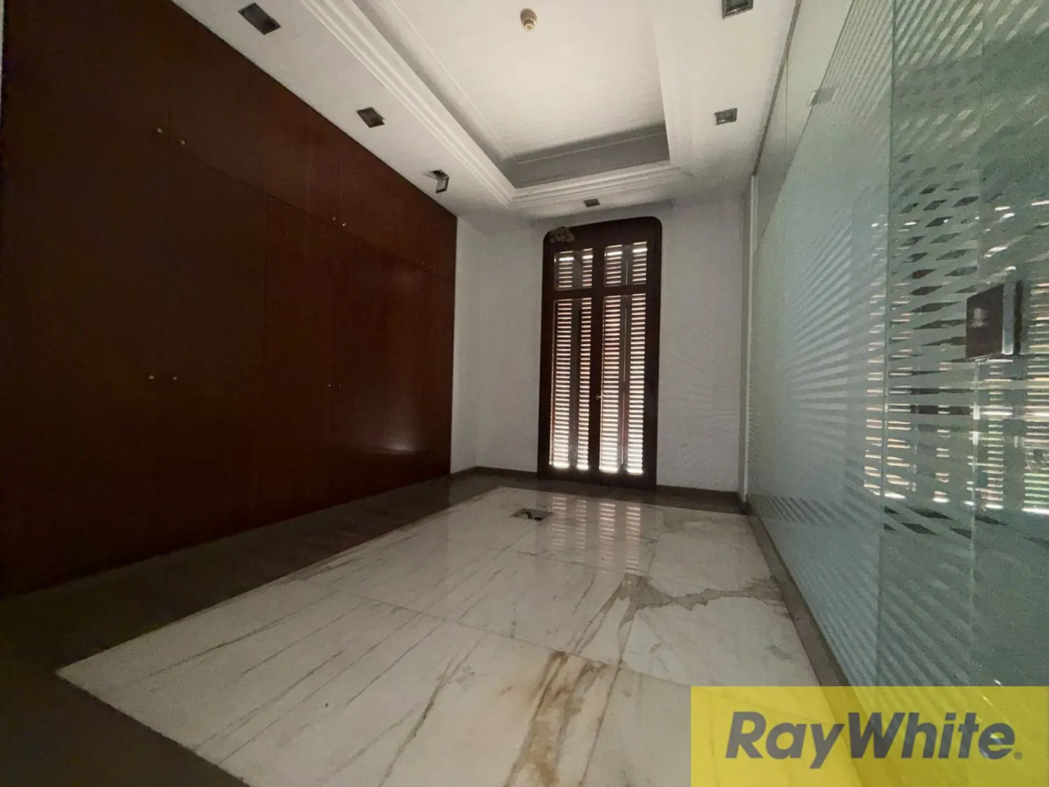 Office For Rent In Downtown — photo 2