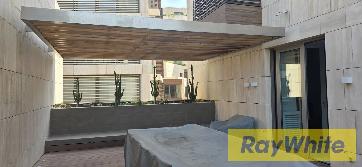 Luxury Furnished Apartment For Sale – Mar Mikhael — الصورة 3