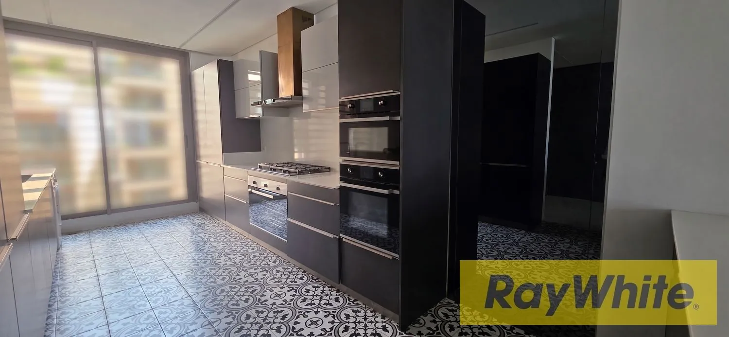 Luxury Furnished Apartment For Sale – Mar Mikhael — الصورة 4