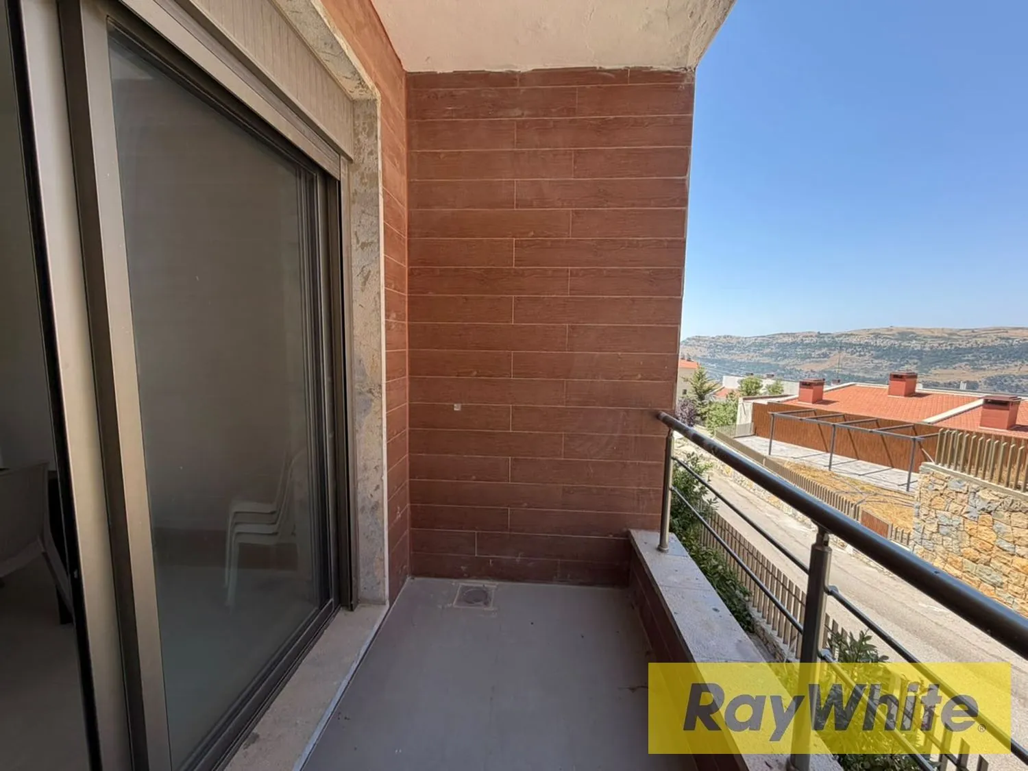 Brand-new Chalet For Sale – Zaarour Club — الصورة 4