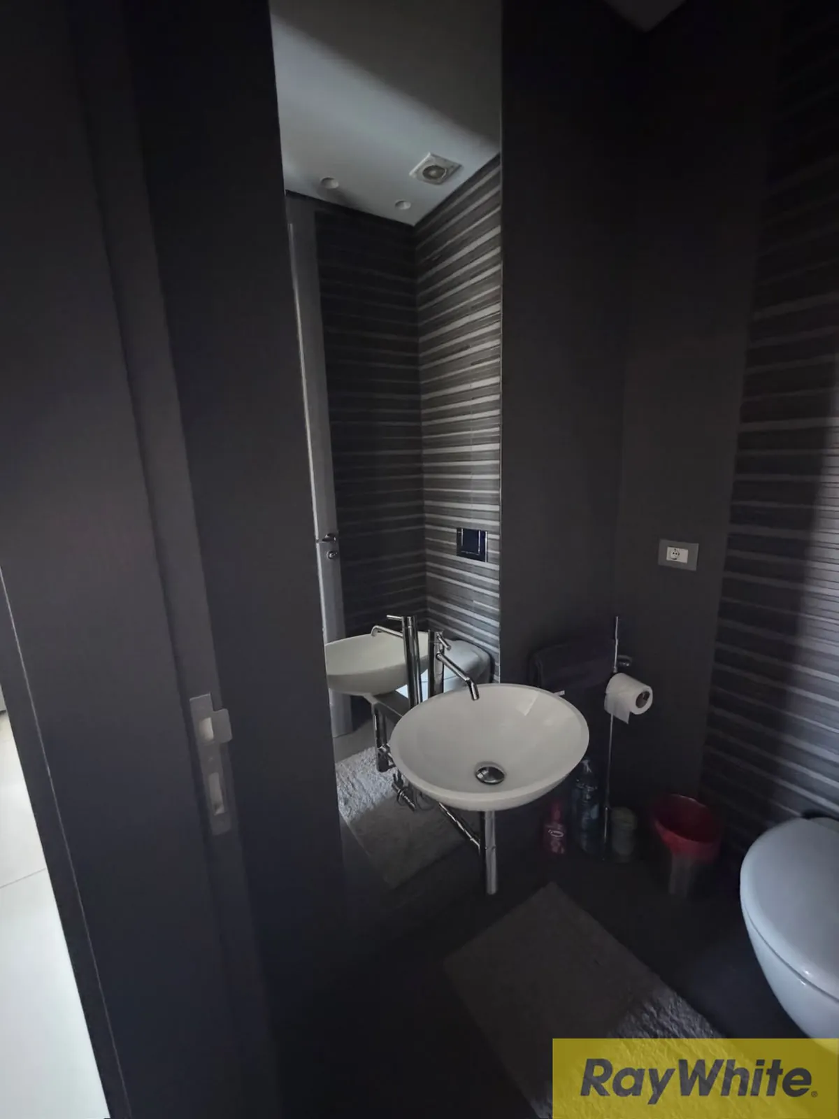 Luxury Apartment For Sale In Downtown — الصورة 4