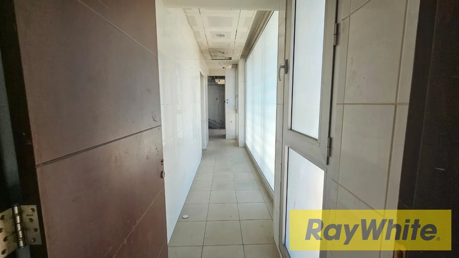 Showroom For Rent In Mkalles — photo 2