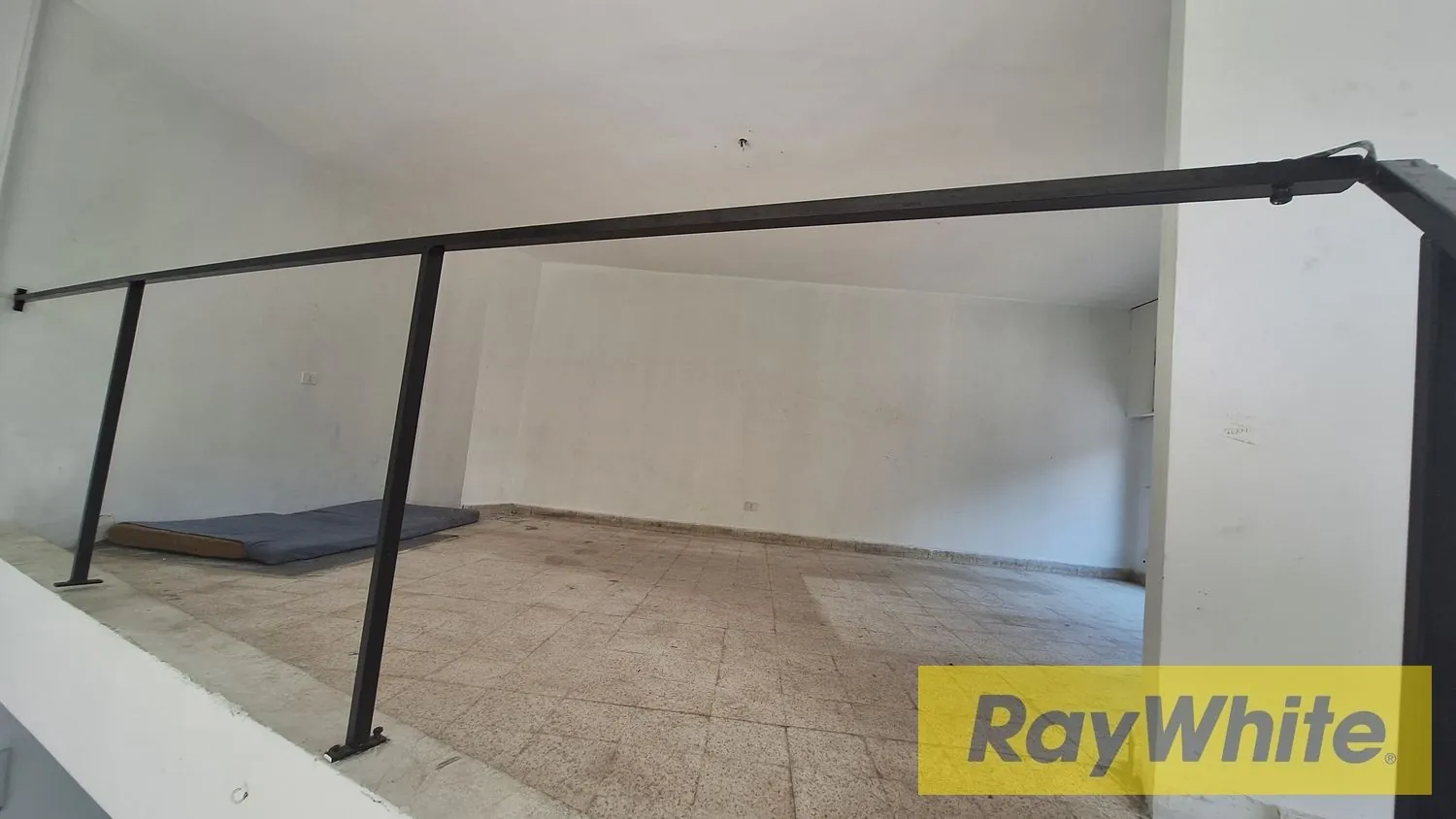 Shop For Rent In Achrafieh — photo 4
