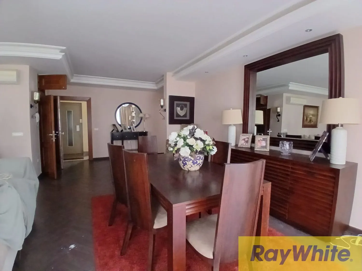 Furnished Apartment For Sale In Caracas — photo 2
