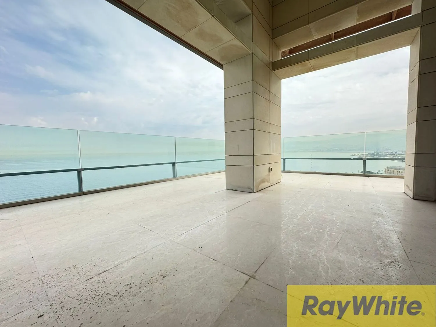 Luxury Apartment For Sale In Ain Al Mraiseh