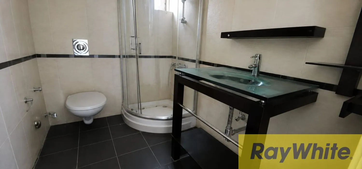 Apartment For Sale In Ramlet Al Baydah — الصورة 3