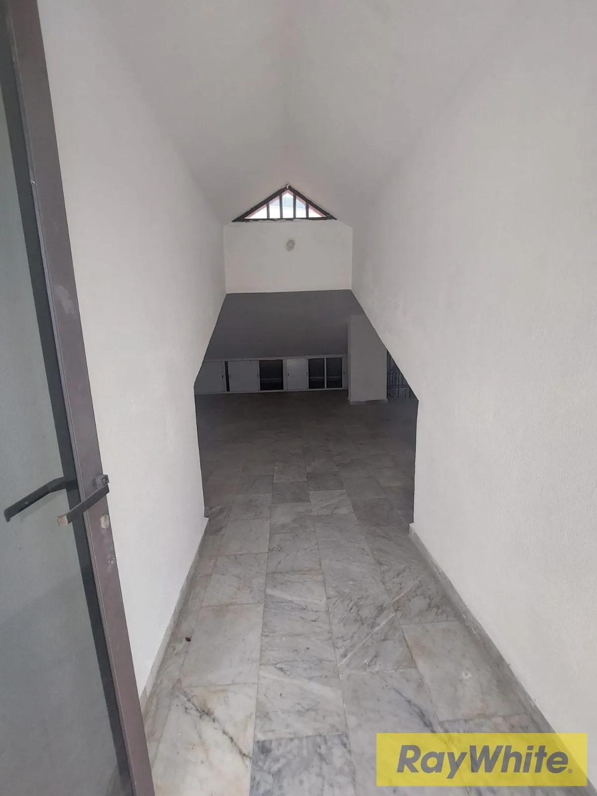 Duplex For Sale In Mtayleb| Panoramic View — الصورة 5
