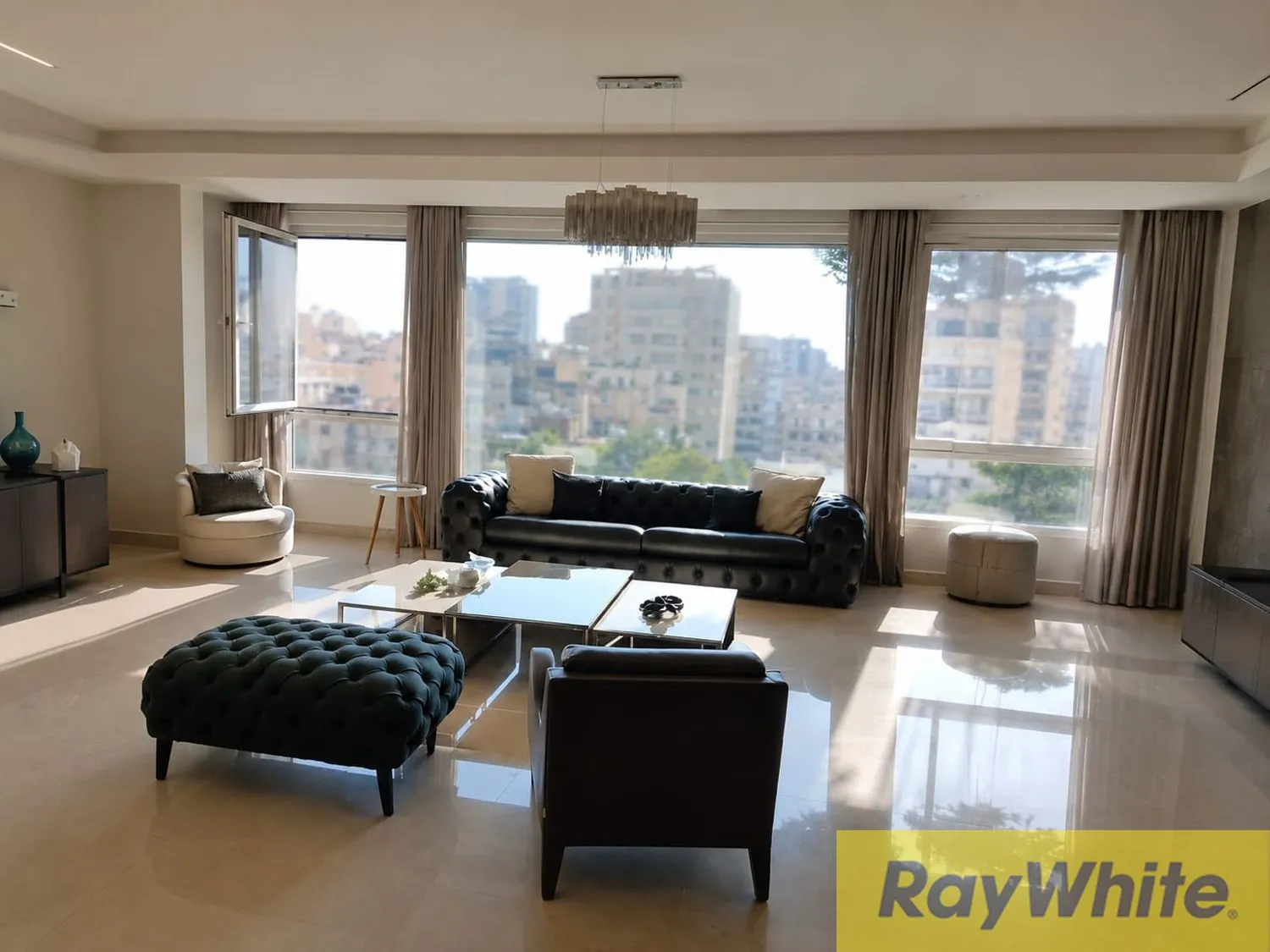 Apartment For Sale – Verdun