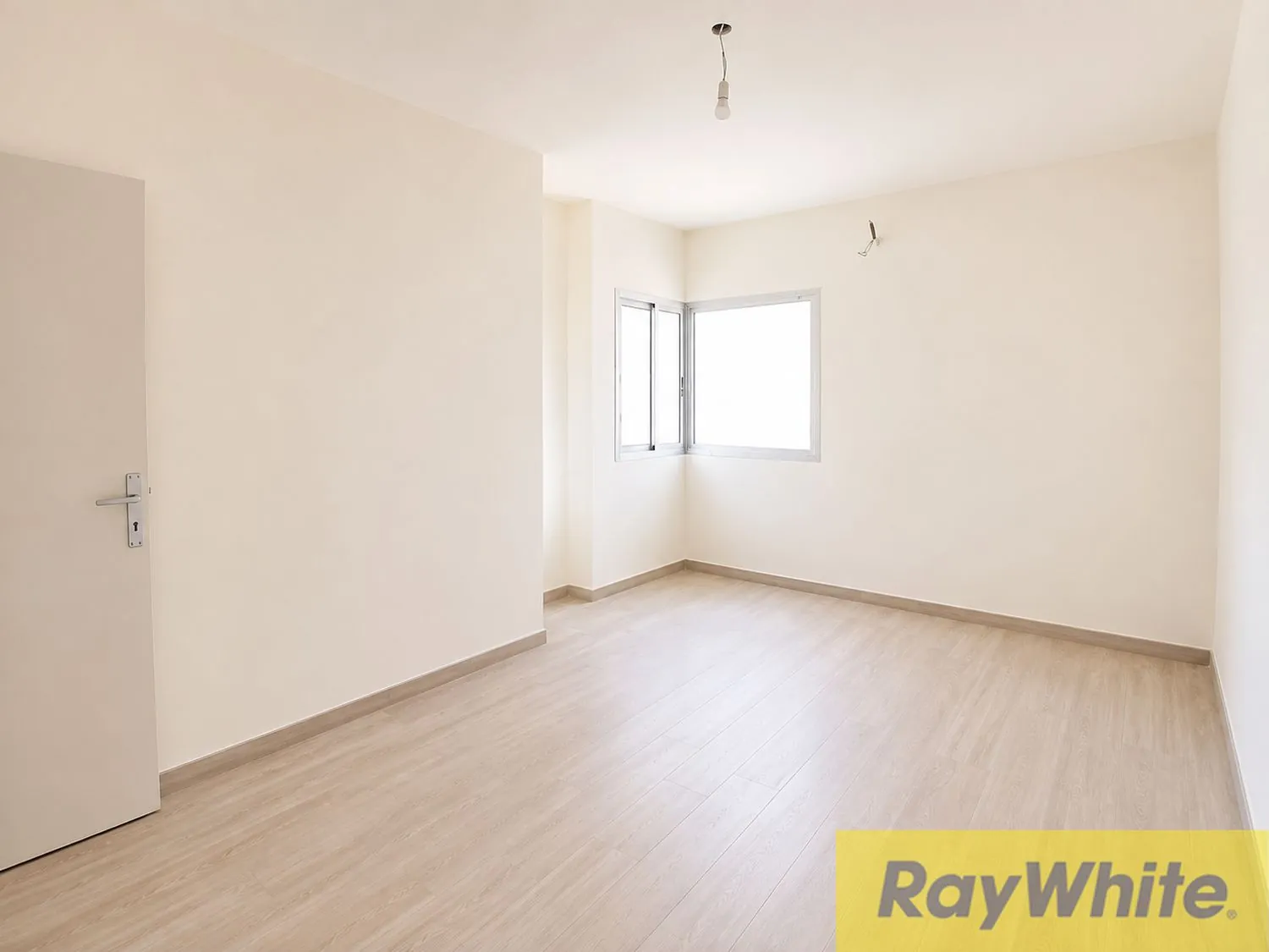 Apartment For Sale – Mar Elias/ Tallet Al-khayat — photo 2