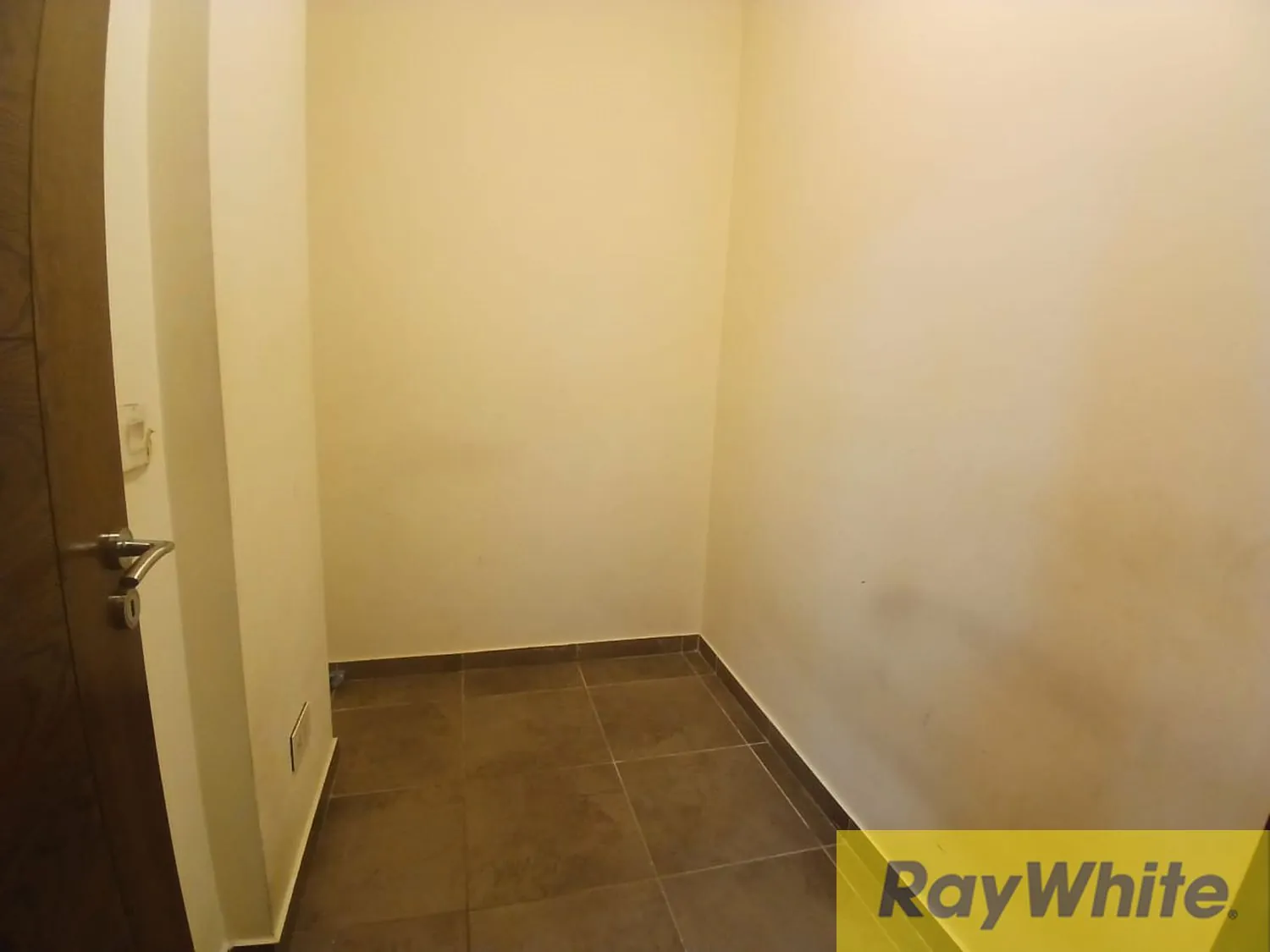 Furnished Apartment For Rent In Ain Al Mraiseh — photo 2