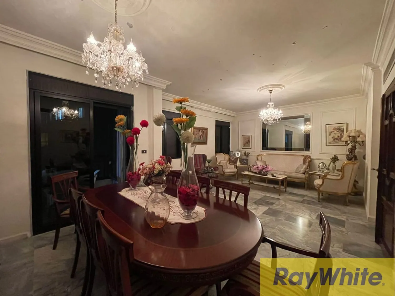 Apartment For Sale In Verdun — الصورة 2