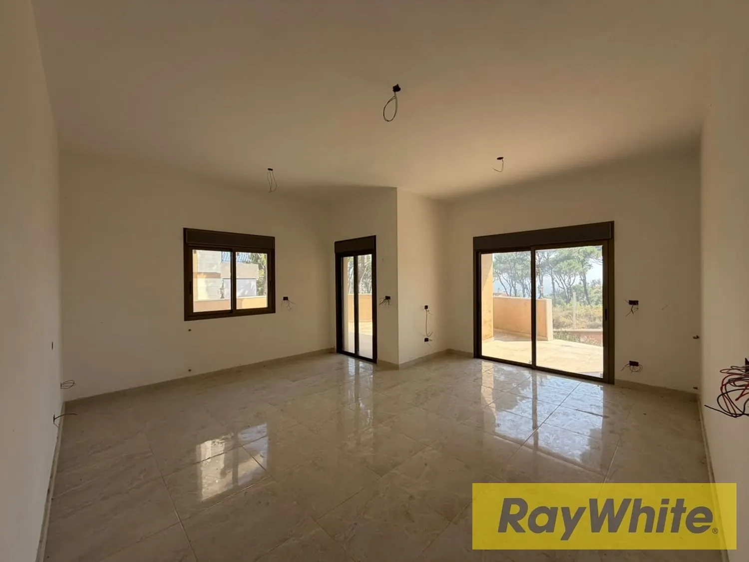 Brand-new Apartment For Sale With Outdoor Space – Zaraoun / El Douar — photo 2