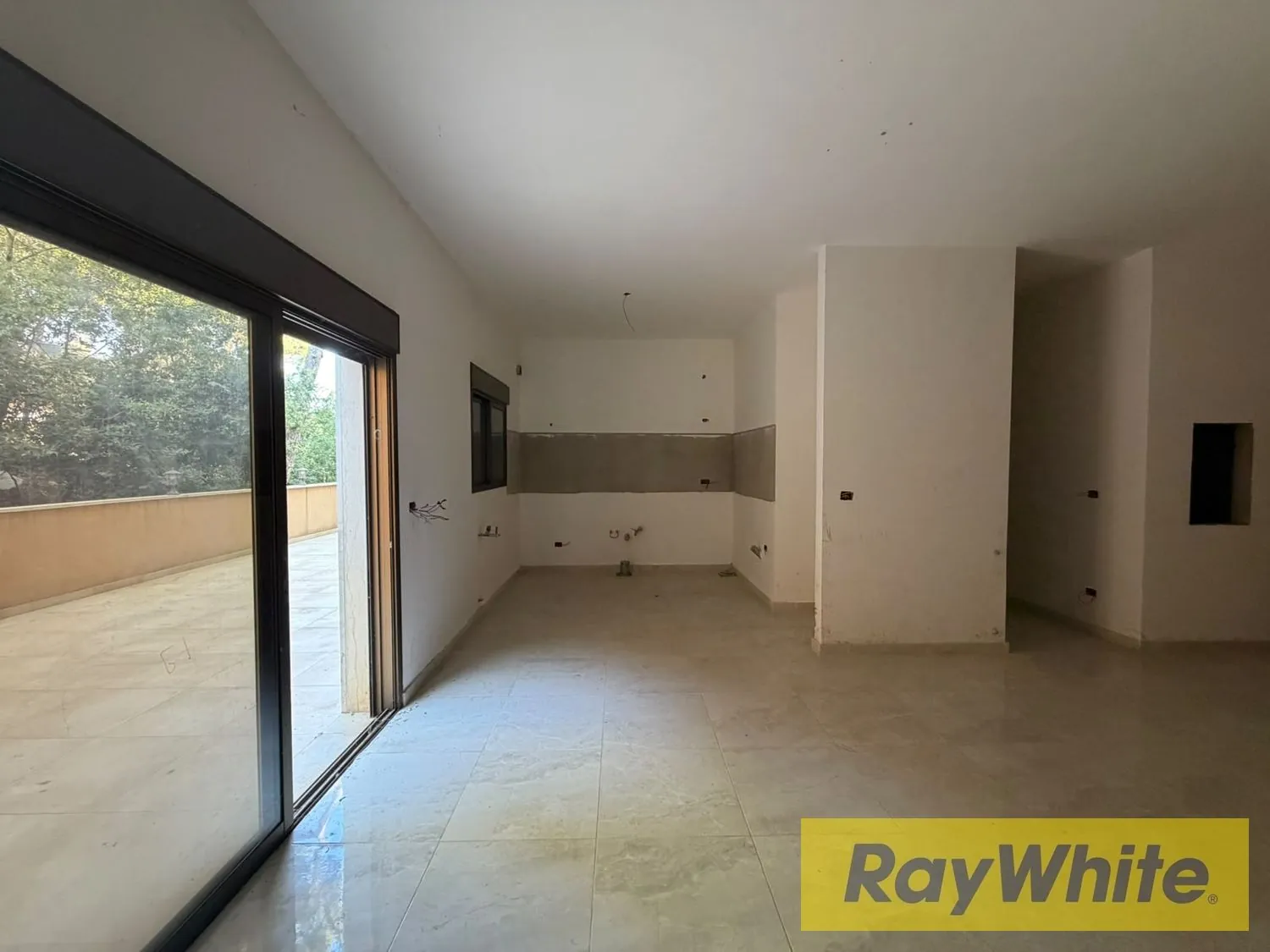 Brand-new Apartment For Sale With Terrace – Zaraoun / El Douar — photo 2