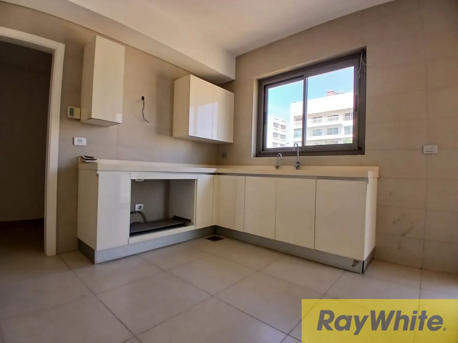 Luxury Duplex Apartment For Sale In Ain El Tineh — الصورة 5
