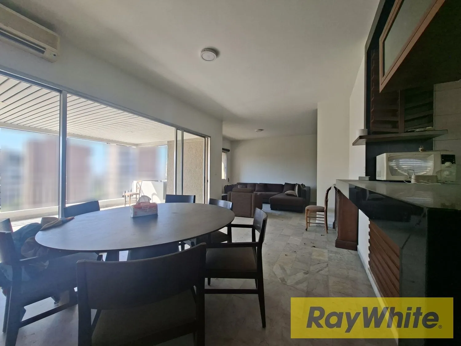 Apartment For Rent In Jal El Dib – Prime Location With City View — الصورة 3