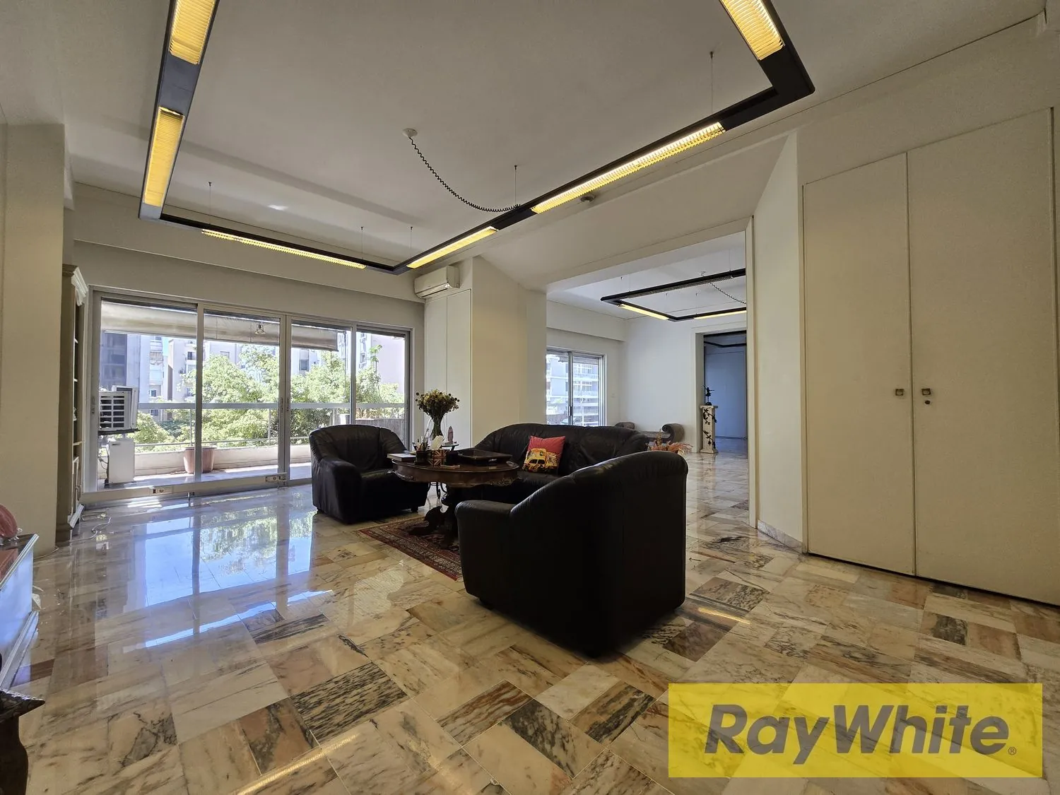 Exclusive – Office For Rent In Achrafieh Sassine — الصورة 2