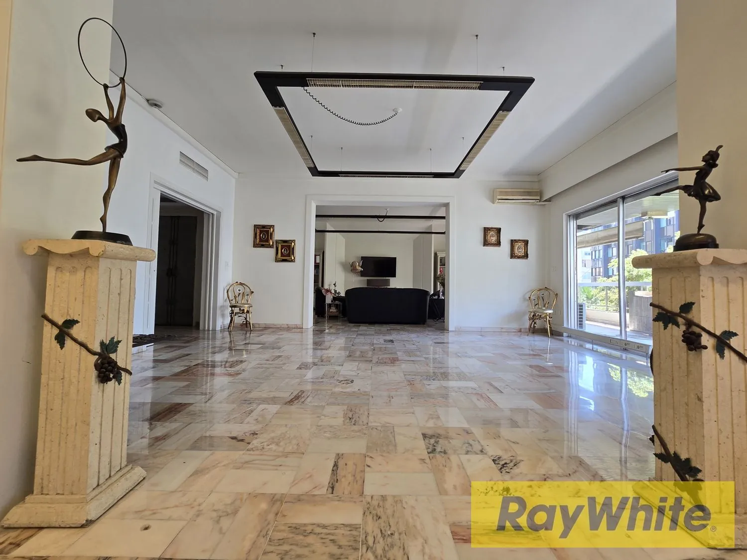 Exclusive – Office For Rent In Achrafieh Sassine — الصورة 5