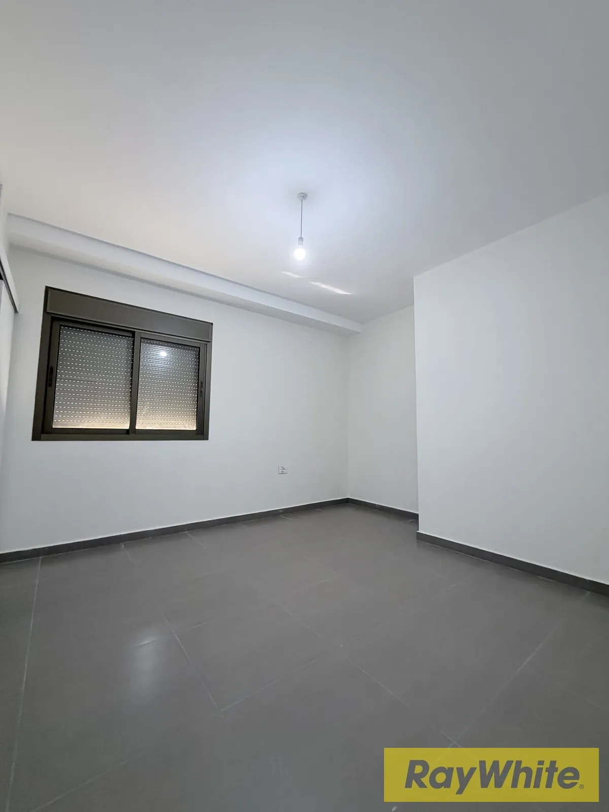 Apartment For Sale In Bsalim With Terrace — الصورة 2