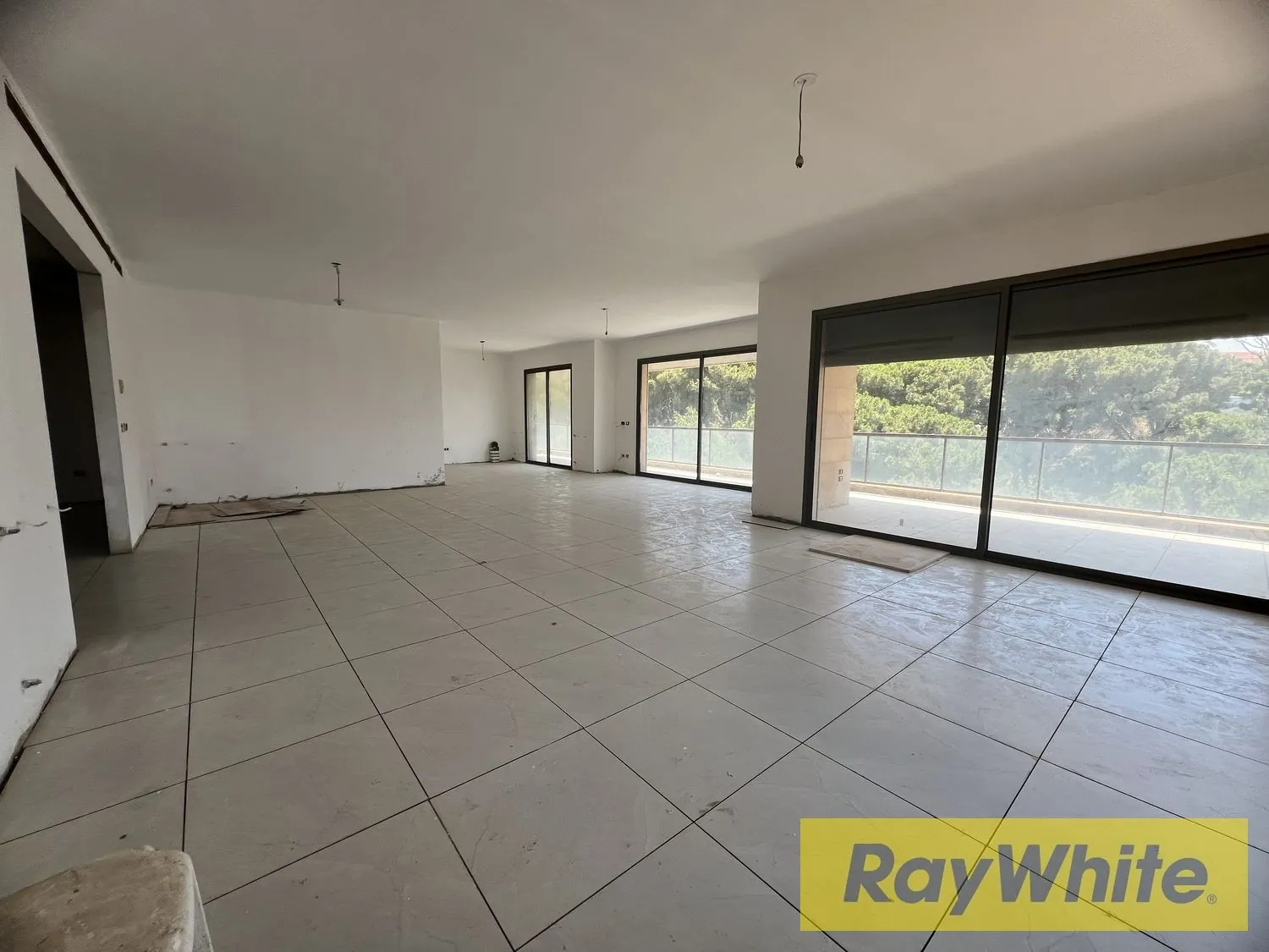 Apartment With Terrace For Sale In El Naqqache — photo 5